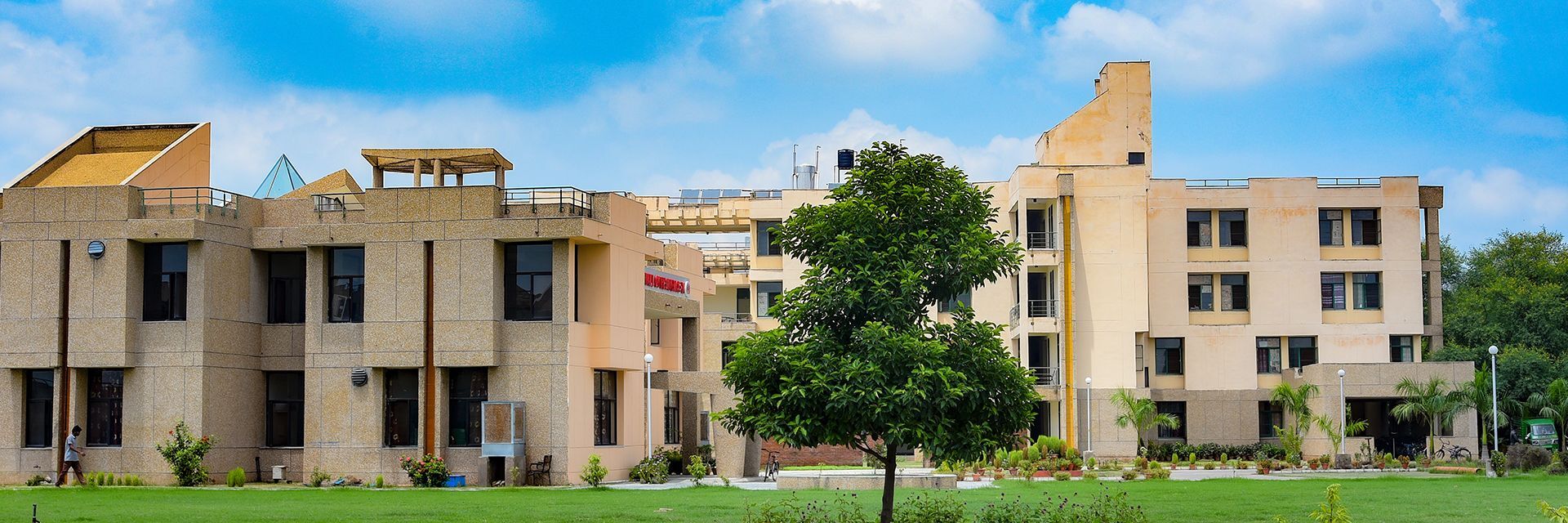 Campus of IITK